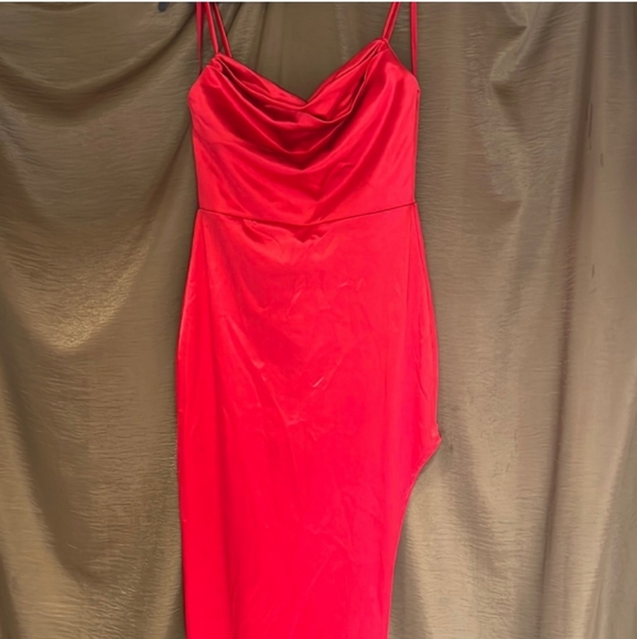 Windsor- Lola High Slit Satin Dress (Lipstick Red)-Small - Picture 4 of 10